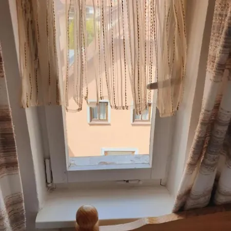 Birgit Apartment *